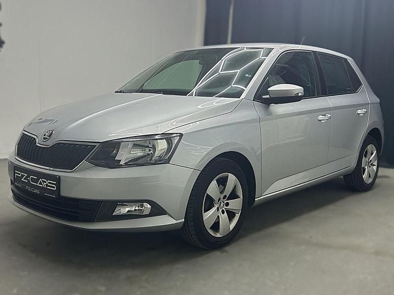 Silber Gebraucht 2019 Skoda Fabia Limousine | 9.290 € (Guter Preis) - Bild 1/4