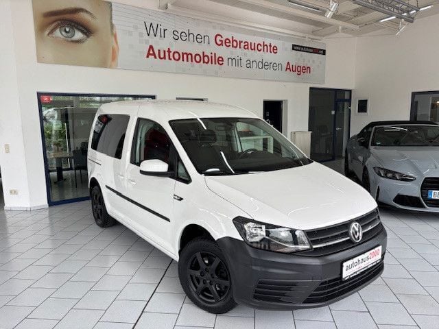 Weiß Gebraucht 2017 VW Caddy Trendline Van / Kleinbus | 7.400 € (Fairer Preis) - Bild 1/4