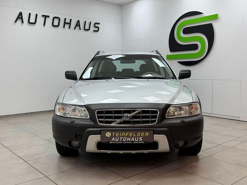 Gebraucht Volvo XC70 185 PS (136 kW) 2006 Silber Kombi