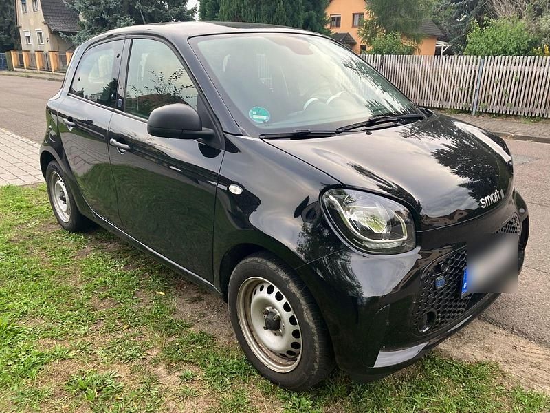 Schwarz Gebraucht 2020 Smart ForFour Electric Drive Kleinwagen | 7.499 € (Guter Preis) - Bild 1/4