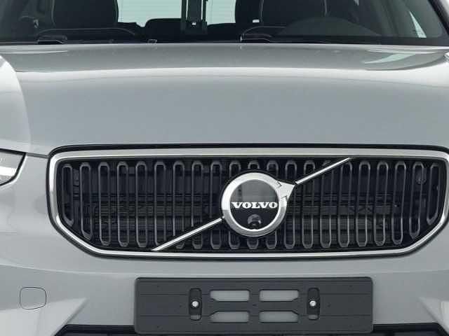 Gebraucht Volvo XC40 120 PS (88 kW) 2025 SUV