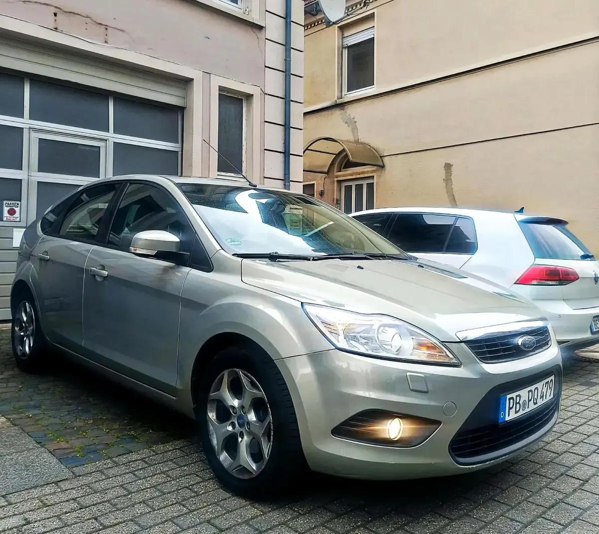 Używany Ford Focus 125 KM (91 kW) 2008 Szary Hatchback