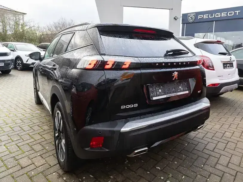 Gebraucht Peugeot 2008 GT 155 PS (114 kW) 2022 Schwarz SUV