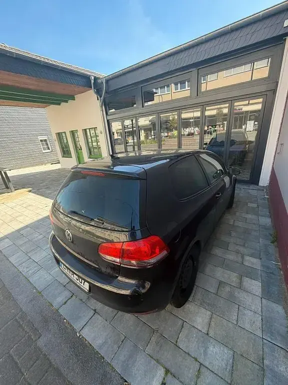 Gebraucht VW Golf VI Comfortline 122 PS (89 kW) 2009 Schwarz Kleinwagen