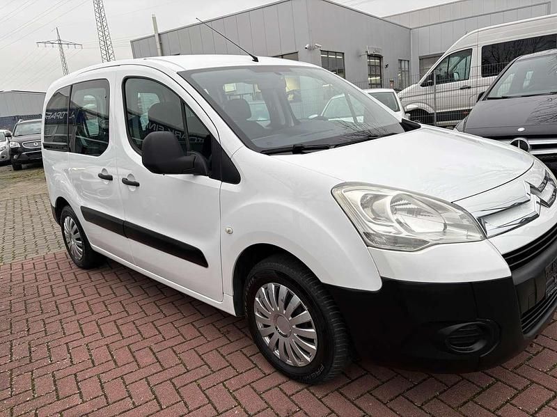 Gebraucht Citroën Berlingo Advance 75 PS (55 kW) 2010 Lack weiss banquise Van / Kleinbus