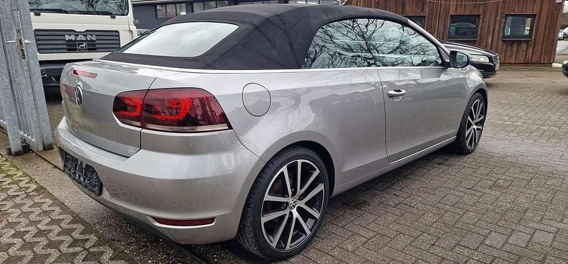 Gebraucht VW Golf Cabriolet LOUNGE 160 PS (117 kW) 2013 Braun grau Cabrio