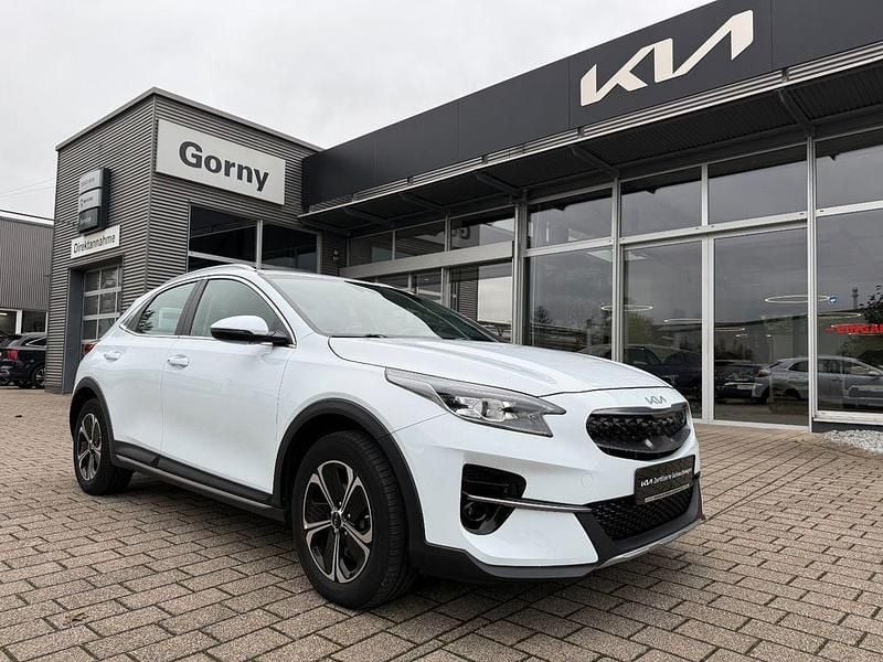 Weiß Gebraucht 2022 Kia XCeed SUV | 18.399 € (Fairer Preis) - Bild 1/4