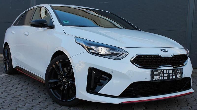 Gebraucht Kia ProCeed 204 PS (150 kW) 2021 Weiß Kombi