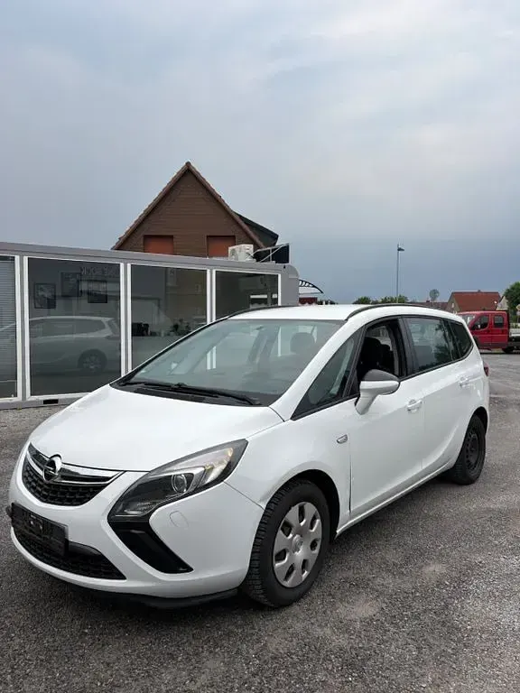 Gebraucht Opel Zafira Tourer Selection 120 PS (88 kW) 2015 Weiß Van / Kleinbus