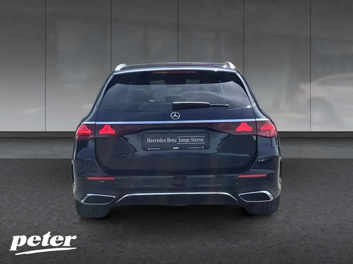 Gebraucht Mercedes E450 AMG 367 PS (269 kW) 2024 Metalliclack nautikblau Kombi