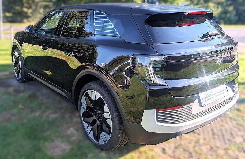 Neu Ford Explorer 150 kW (204 PS) 2025 Obsidianschwarz metallic SUV