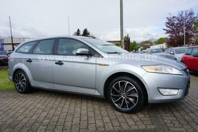 Gebraucht Ford Mondeo Ambiente 116 PS (85 kW) 2008 Silber metallic Kombi