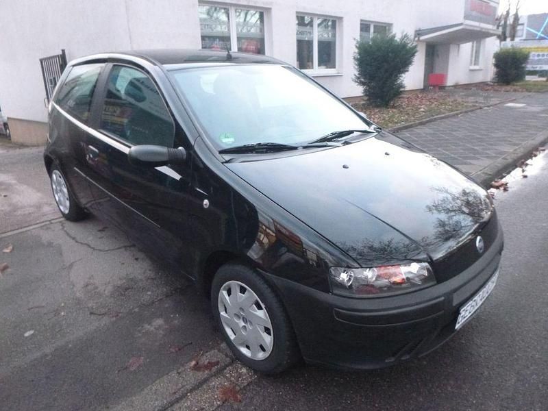 Gebraucht Fiat Punto S 60 PS (44 kW) 2000 Schwarz Kleinwagen