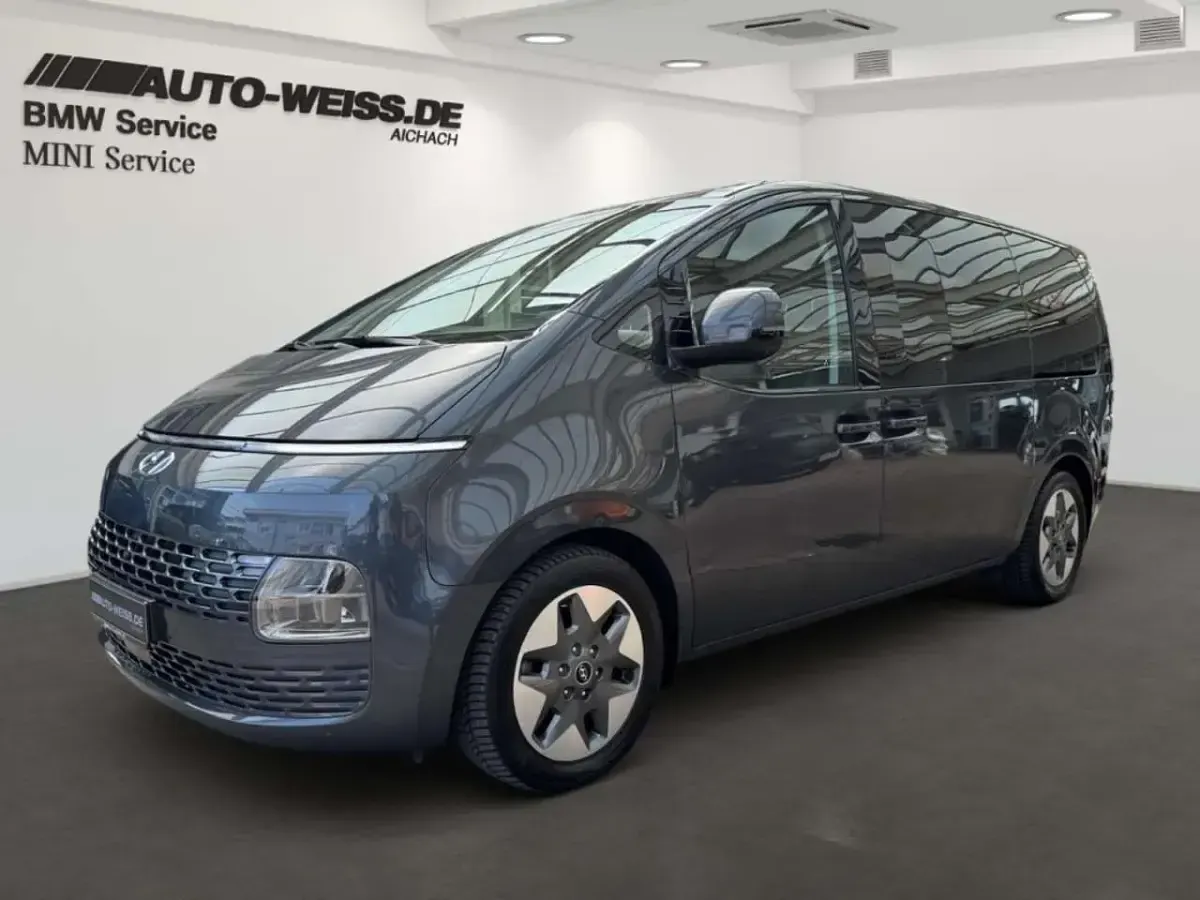 Gebraucht Hyundai Staria Prime 177 PS (130 kW) 2023 Van / Kleinbus