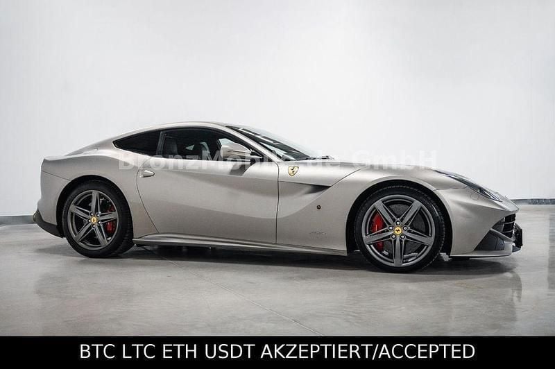 Gebraucht Ferrari F12 741 PS (545 kW) 2013 Silber