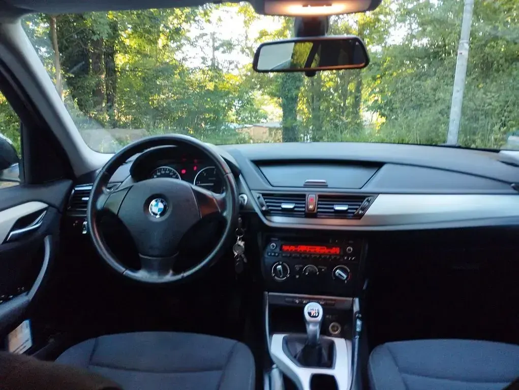 Gebraucht BMW X1 143 PS (105 kW) 2013 Schwarz SUV