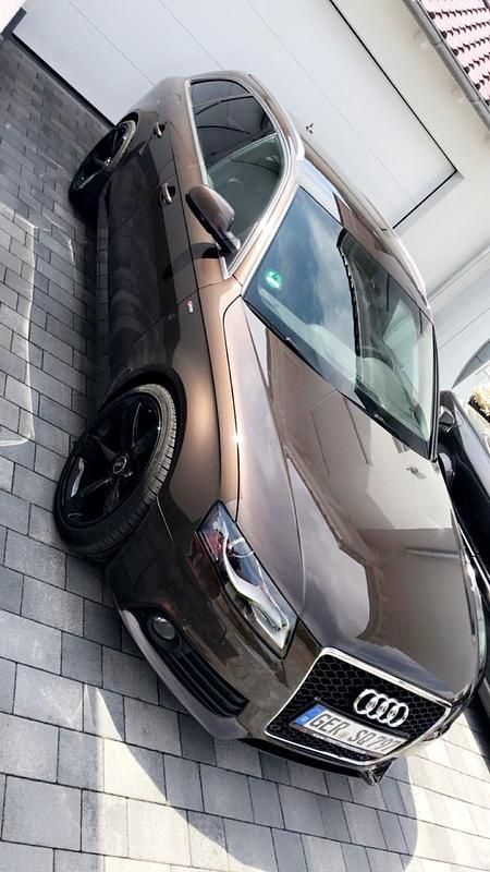 Braun Gebraucht 2012 Audi A4 S-line plus Kombi | 9.999 € (Teuer) - Bild 1/4