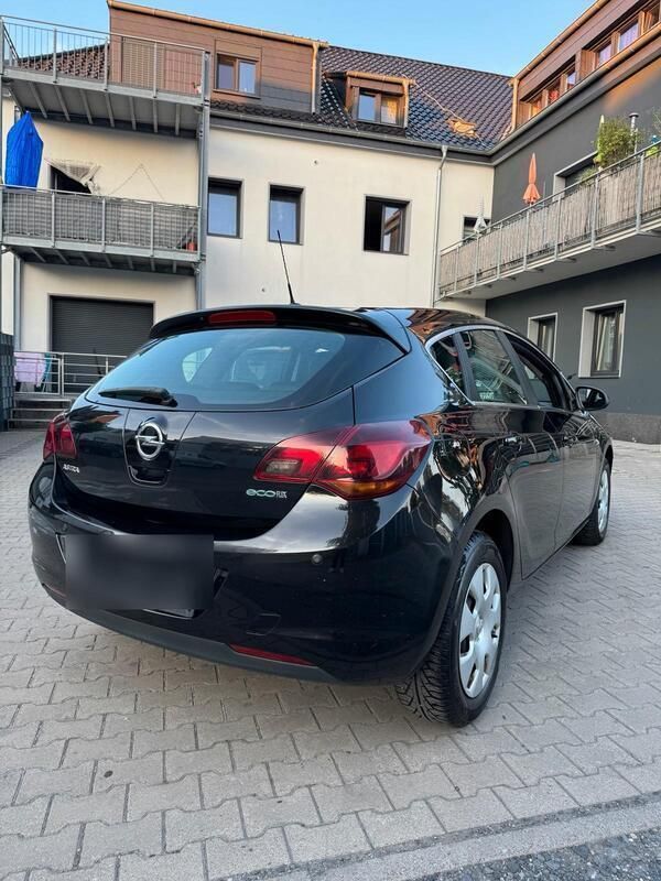 Silber Gebraucht 2010 Opel Astra Kleinwagen | 4.000 € (Fairer Preis) - Bild 1/4