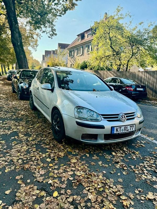 Gebraucht VW Golf V 75 PS (55 kW) 2005 Silber Kleinwagen