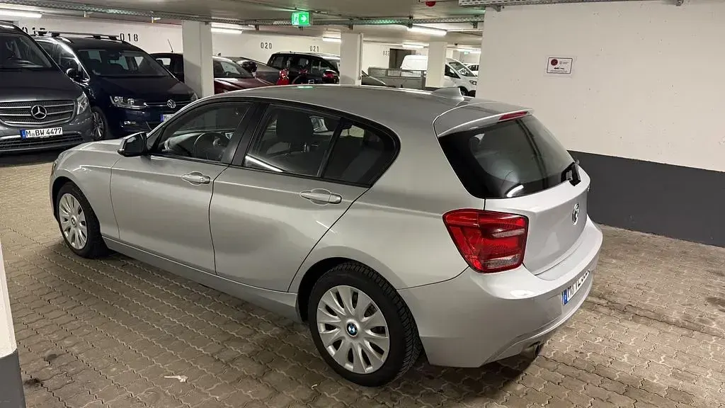Gebraucht BMW 116 136 PS (100 kW) 2013 Grau Kleinwagen