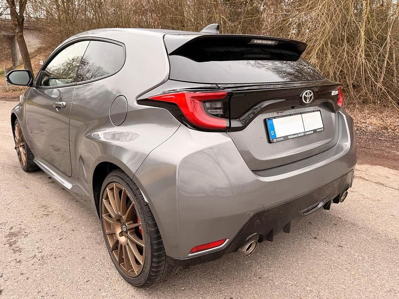 Gebraucht Toyota Yaris 261 PS (191 kW) 2023 Weiß Kleinwagen