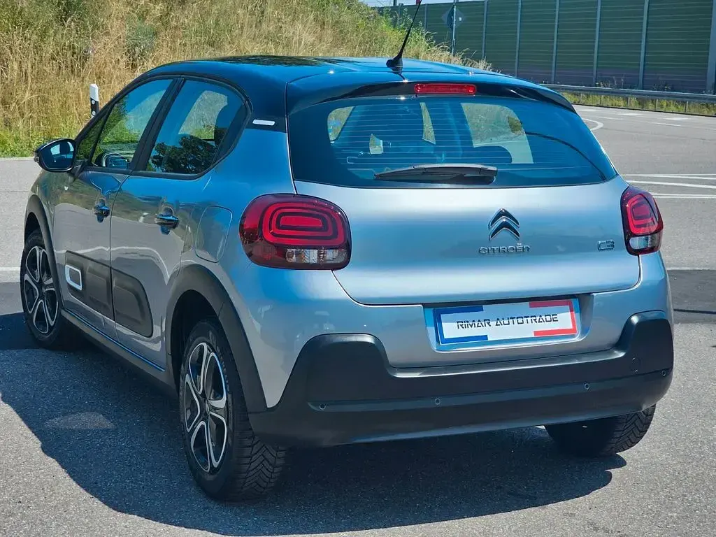 Gebraucht Citroën C3 Shine 110 PS (80 kW) 2022 Grau Kleinwagen