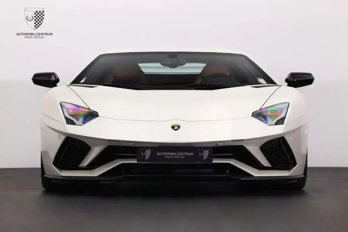 Gebraucht Lamborghini Aventador 741 PS (545 kW) 2017 Balloon white Coupé