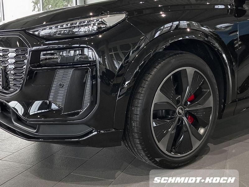 Gebraucht Audi SQ6 e-tron Sport 359 kW (489 PS) 2024 Schwarz SUV