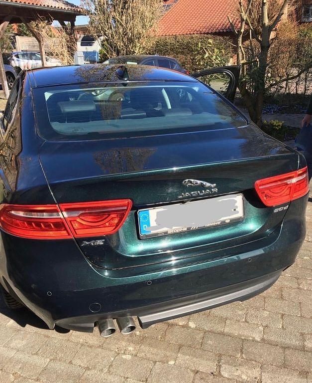 Gebraucht Jaguar XE 179 PS (131 kW) 2016 Grün Limousine