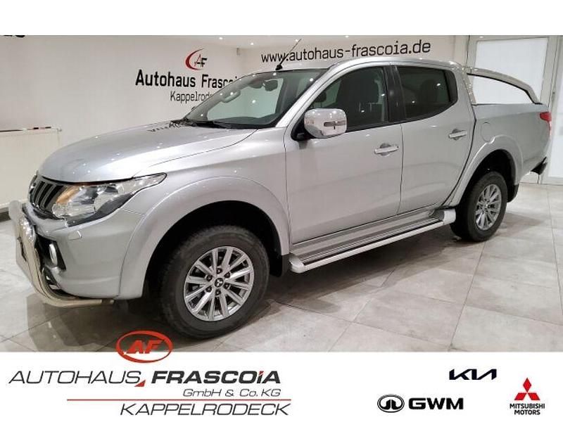 Silber Gebraucht 2018 Mitsubishi L200 Plus Abholung | 23.900 € (Etwas zu teuer) - Bild 1/4