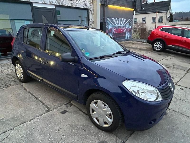Gebraucht Dacia Sandero 75 PS (55 kW) 2008 Blau Kleinwagen