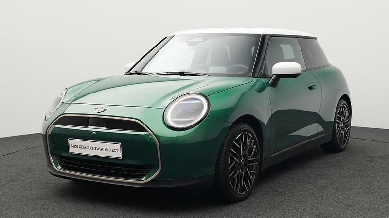 Gebraucht Mini Cooper 135 kW (184 PS) 2024 Grün Kleinwagen