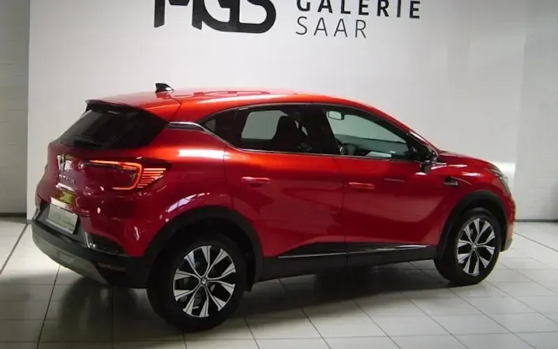 Neu Renault Captur Techno 143 PS (105 kW) 2025 Rot SUV