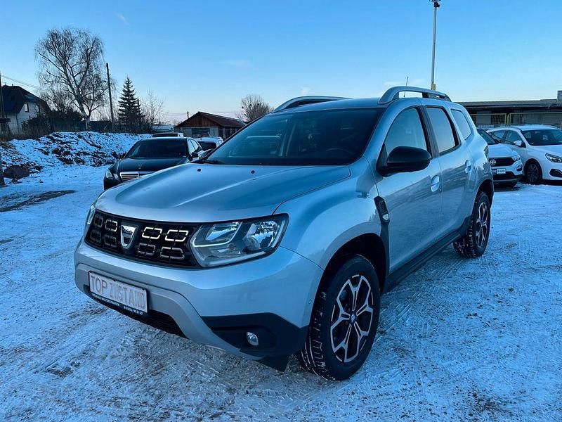 Gebraucht Dacia Duster Celebration 131 PS (96 kW) 2021 Grau SUV