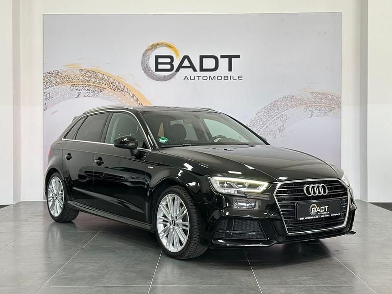 Schwarz Gebraucht 2018 Audi A3 Sportback S-Line Limousine | 18.900 € (Fairer Preis) - Bild 1/4