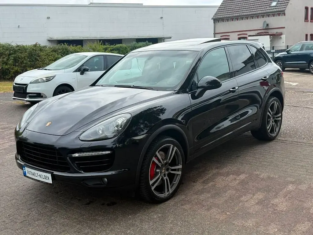 Gebraucht Porsche Cayenne Turbo 500 PS (367 kW) 2012 Schwarz SUV