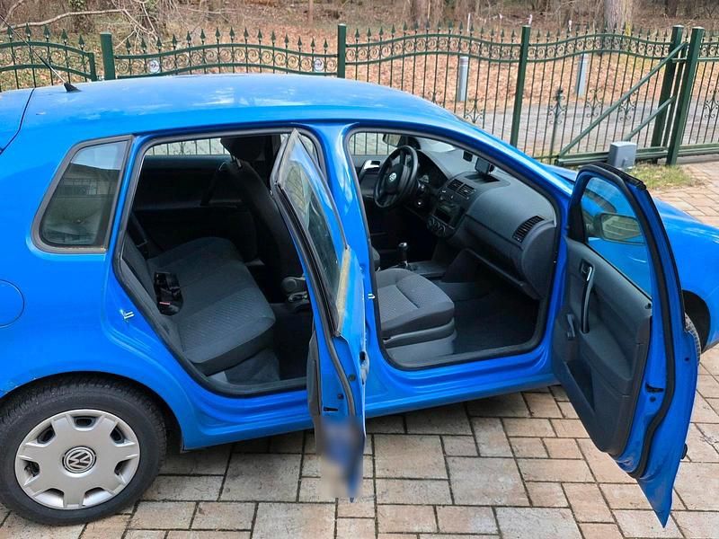 Gebraucht VW Polo 64 PS (47 kW) 2003 Blau Kleinwagen