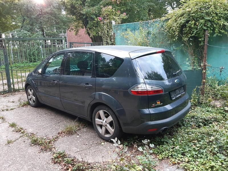 Grau Gebraucht 2006 Ford S-MAX S Van / Kleinbus | 1.500 € (Superpreis) - Bild 1/4