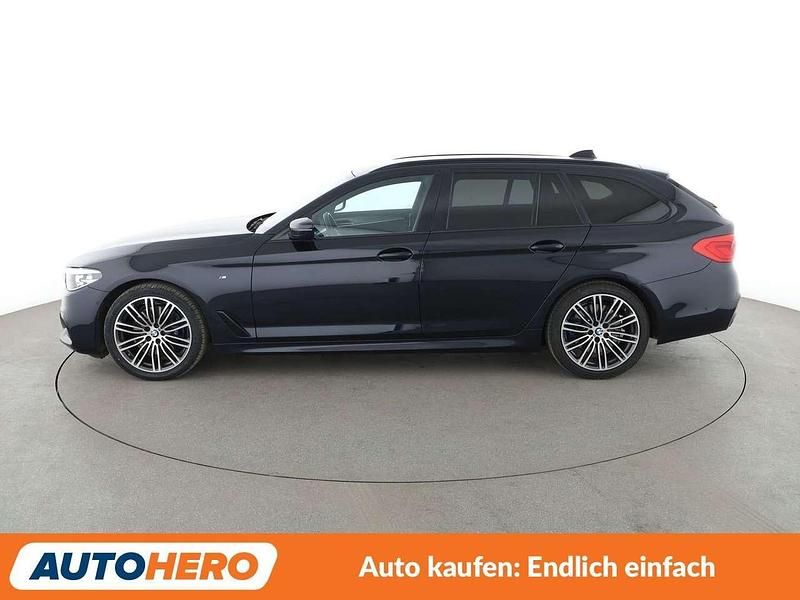 Gebraucht BMW 530 M Sport 265 PS (194 kW) 2020 Carbonschwarz Kombi