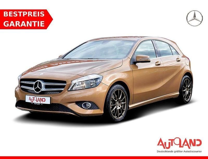 Gold Gebraucht 2013 Mercedes A180 Urban Limousine | 14.990 € (Fairer Preis) - Bild 1/4