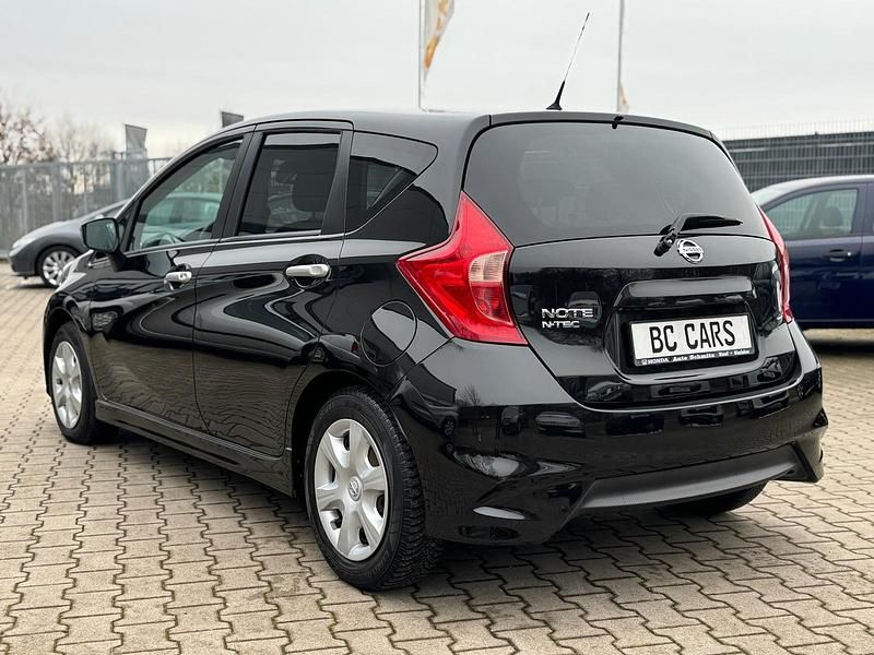Gebraucht Nissan Note 80 PS (58 kW) 2016 Schwarz Kleinwagen