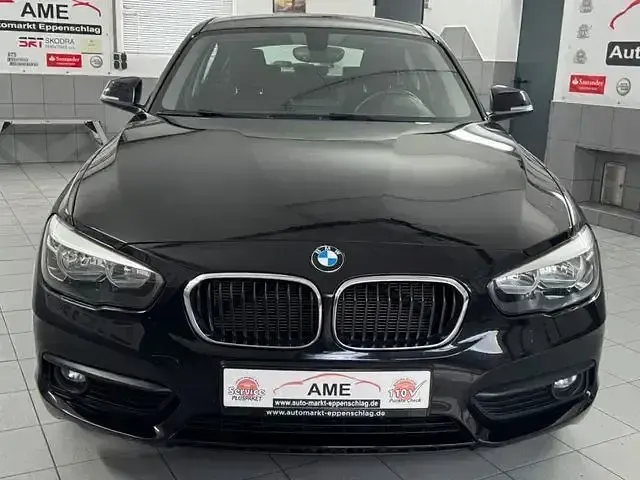Gebraucht BMW 118 Advantage 136 PS (100 kW) 2018 Schwarz Kleinwagen
