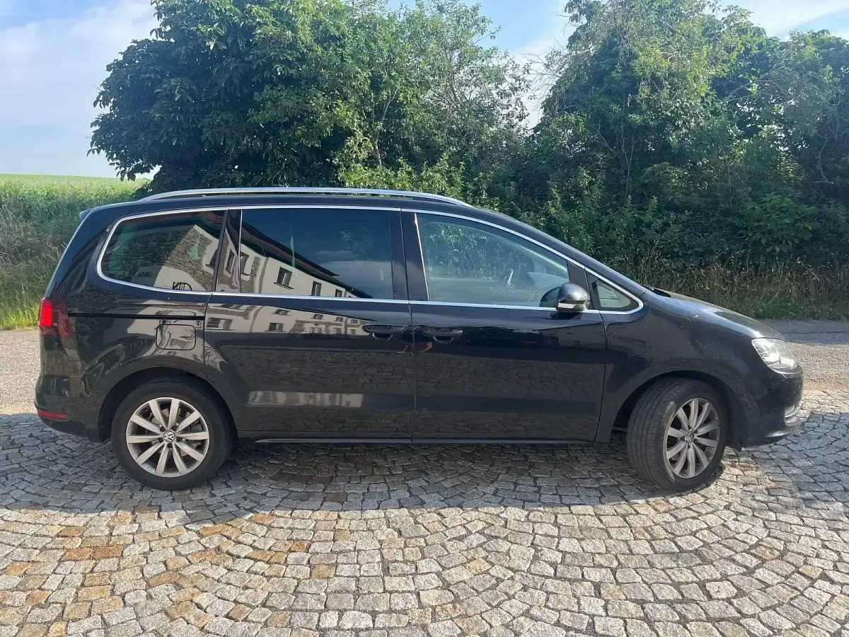 Gebraucht VW Sharan Highline 184 PS (135 kW) 2015 Schwarz Van / Kleinbus