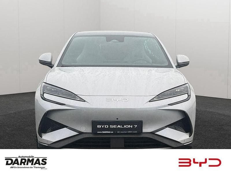 Neu BYD Sealion 7 389 kW (530 PS) 2026 Grau SUV