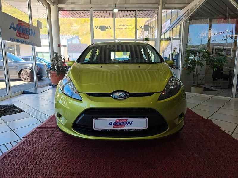 Gebraucht Ford Fiesta Trend 60 PS (44 kW) 2009 Grün Kleinwagen
