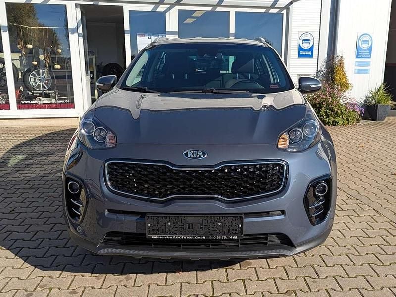Planet blue Gebraucht 2018 Kia Sportage DREAM-TEAM Edition SUV | 14.650 € (Guter Preis) - Bild 1/4
