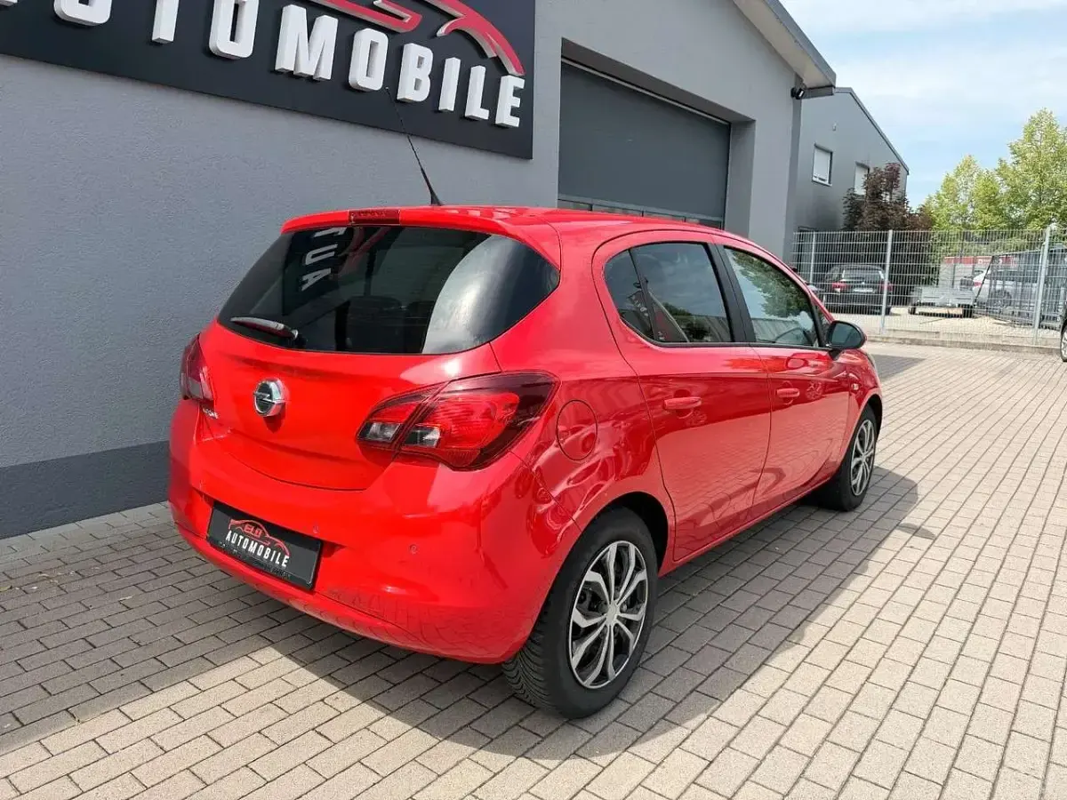 Gebraucht Opel Corsa Edition 90 PS (66 kW) 2015 Rot Kleinwagen
