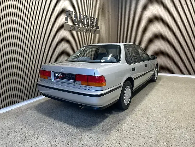 Gebraucht Honda Accord 110 PS (80 kW) 1992 Silber Limousine