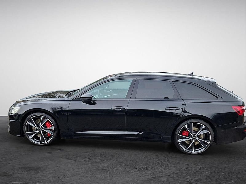 Gebraucht Audi S6 Ambiente 344 PS (253 kW) 2022 Grün (goodwoodgrün perleffekt) Kombi