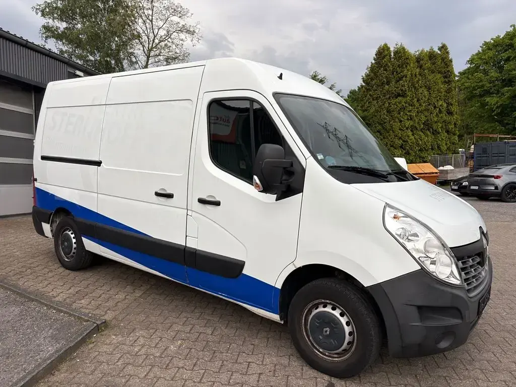 Gebraucht Renault Master 131 PS (96 kW) 2017 Weiß Van